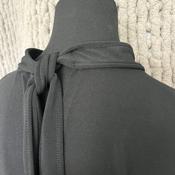 Banana Republic Factory Black Pleated Back Tee Medium - Picture 8 of 9